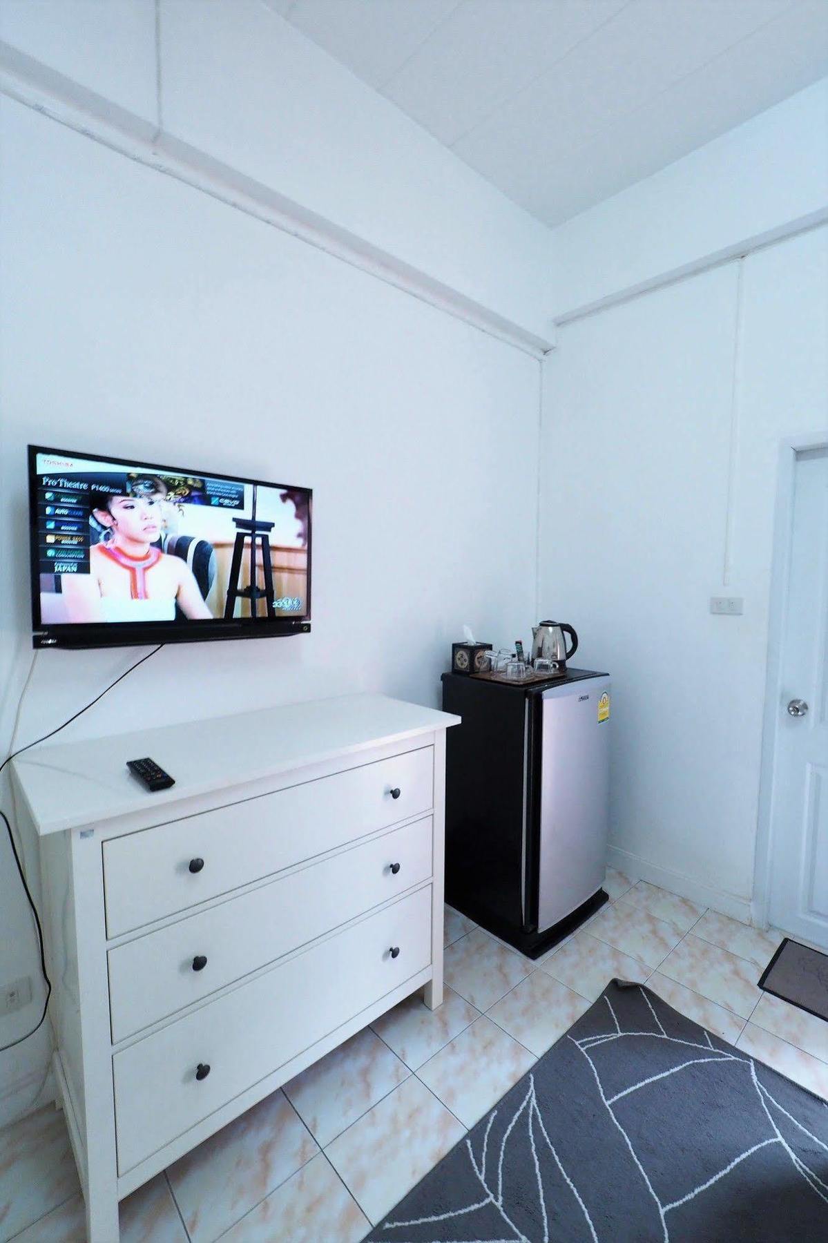 Namnon Place Nonthaburi Exterior photo