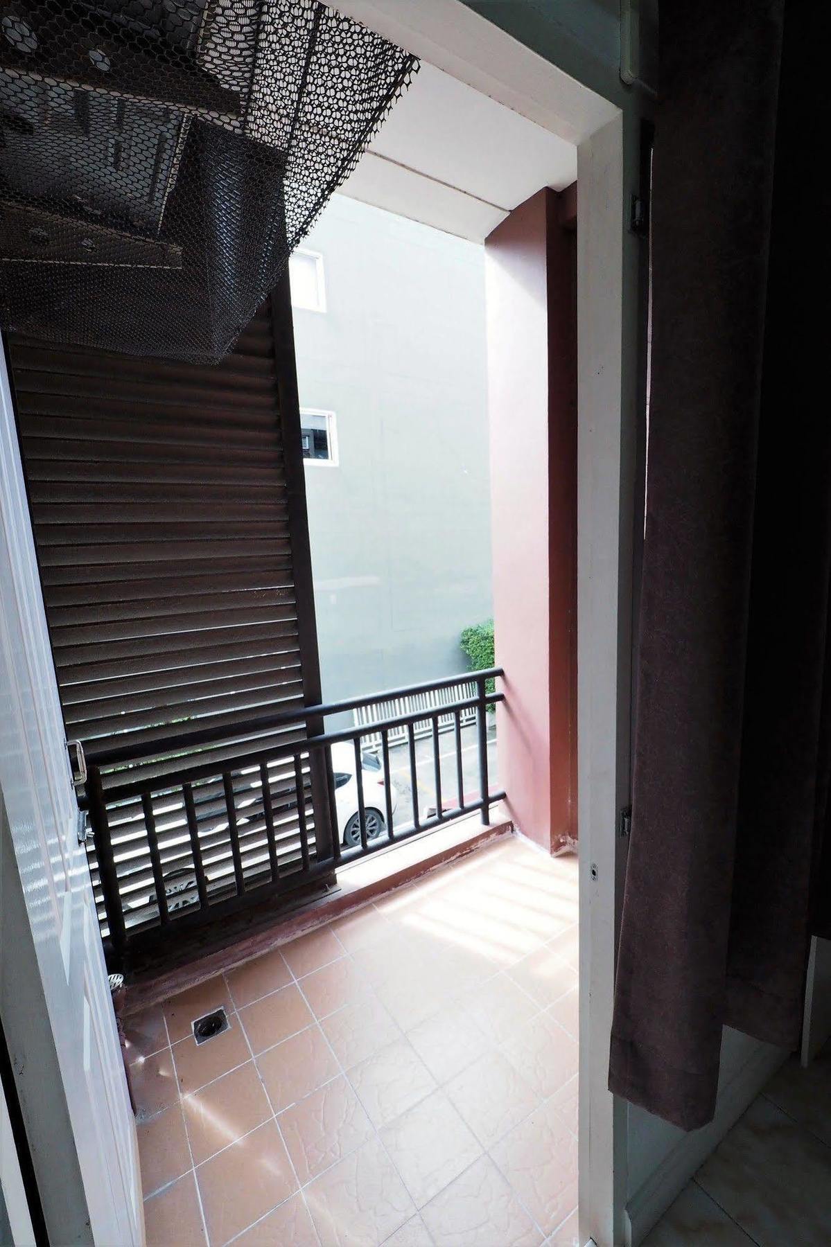 Namnon Place Nonthaburi Exterior photo